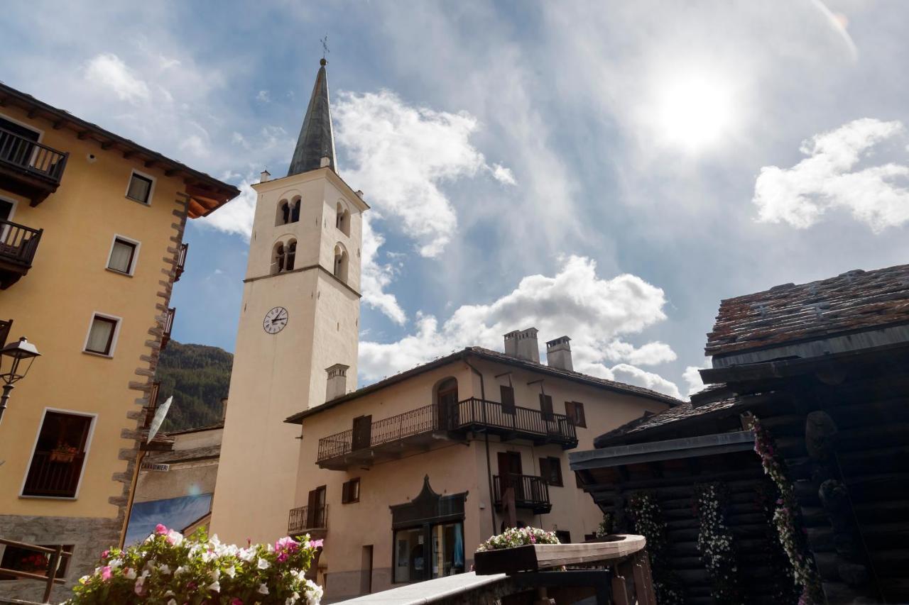 Hellochalet - Chalet Northern Lights - Family Ski Chalet With Garden Walking Distance Lift Valtournenche Exterior foto